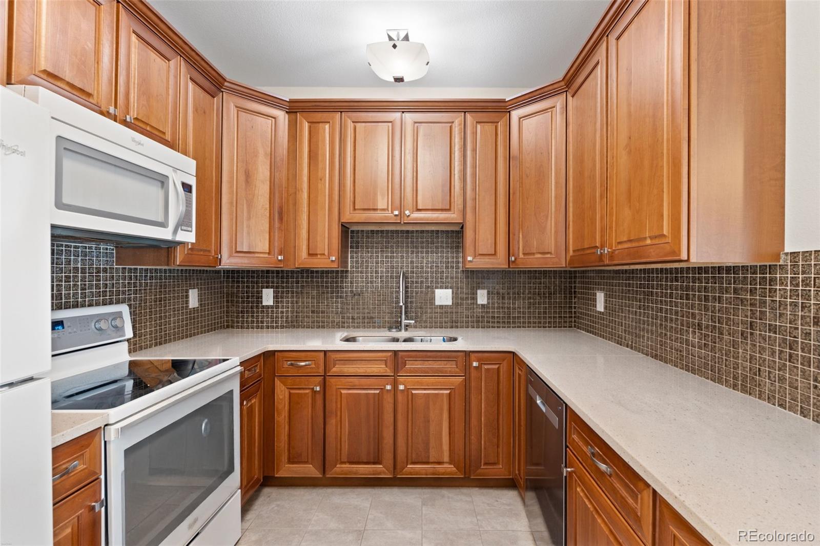 724 Elm Circle