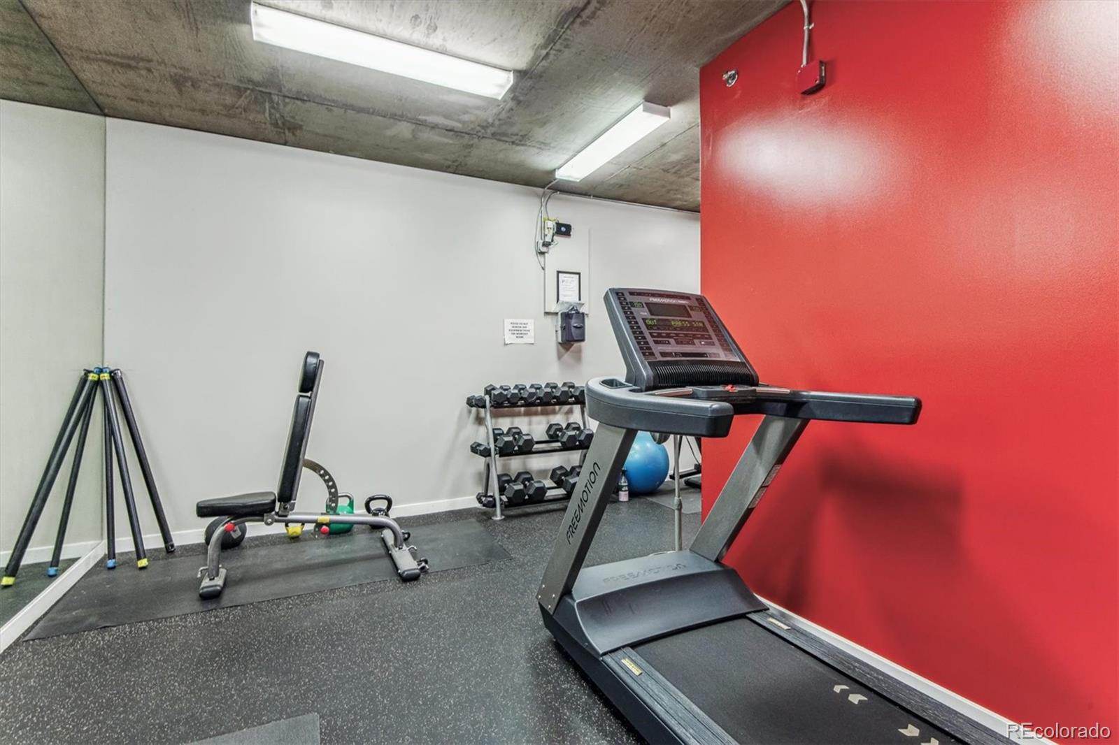 275 S Harrison Street Unit: 208