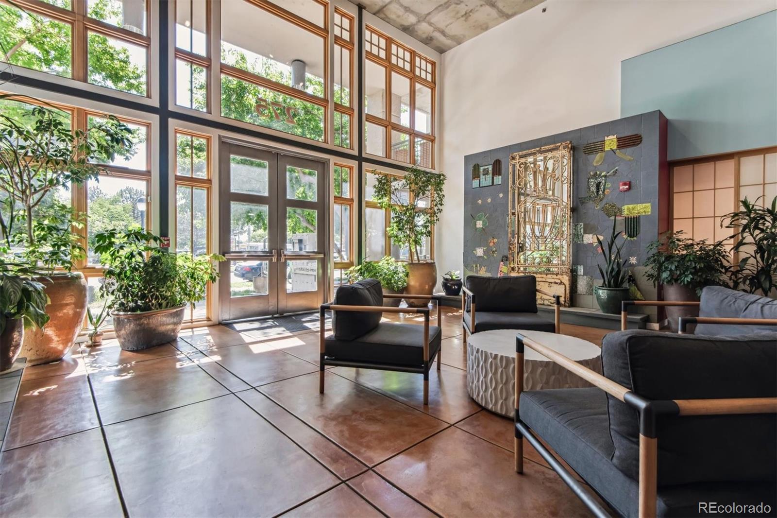 275 S Harrison Street Unit: 208