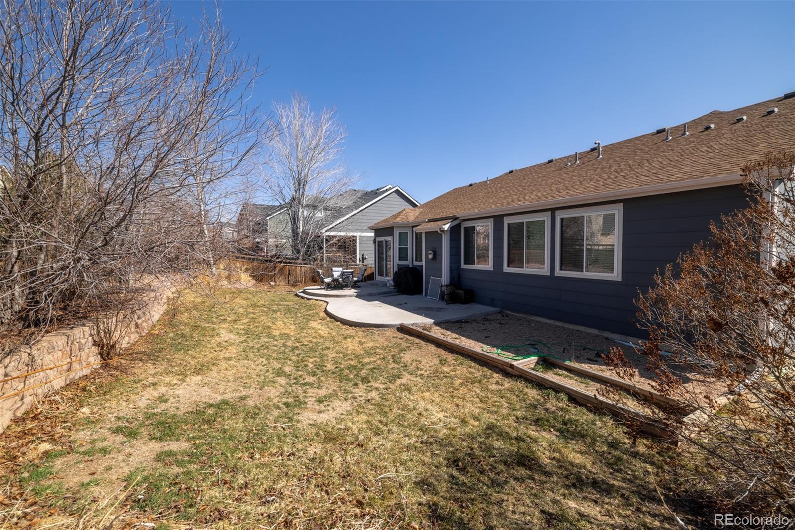 275 Gold Maple Street