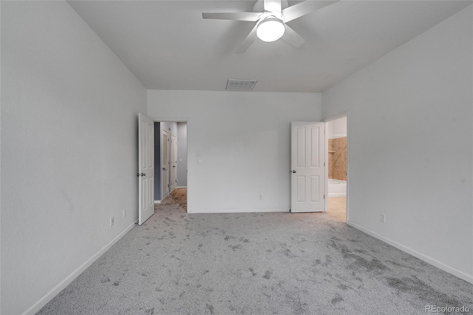 275 Gold Maple Street