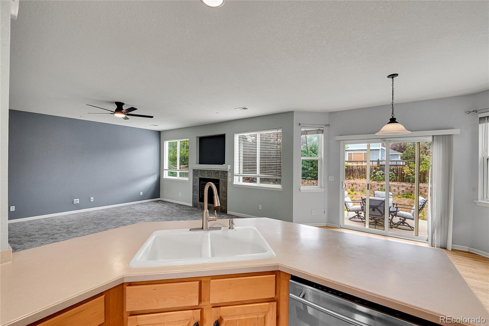 275 Gold Maple Street