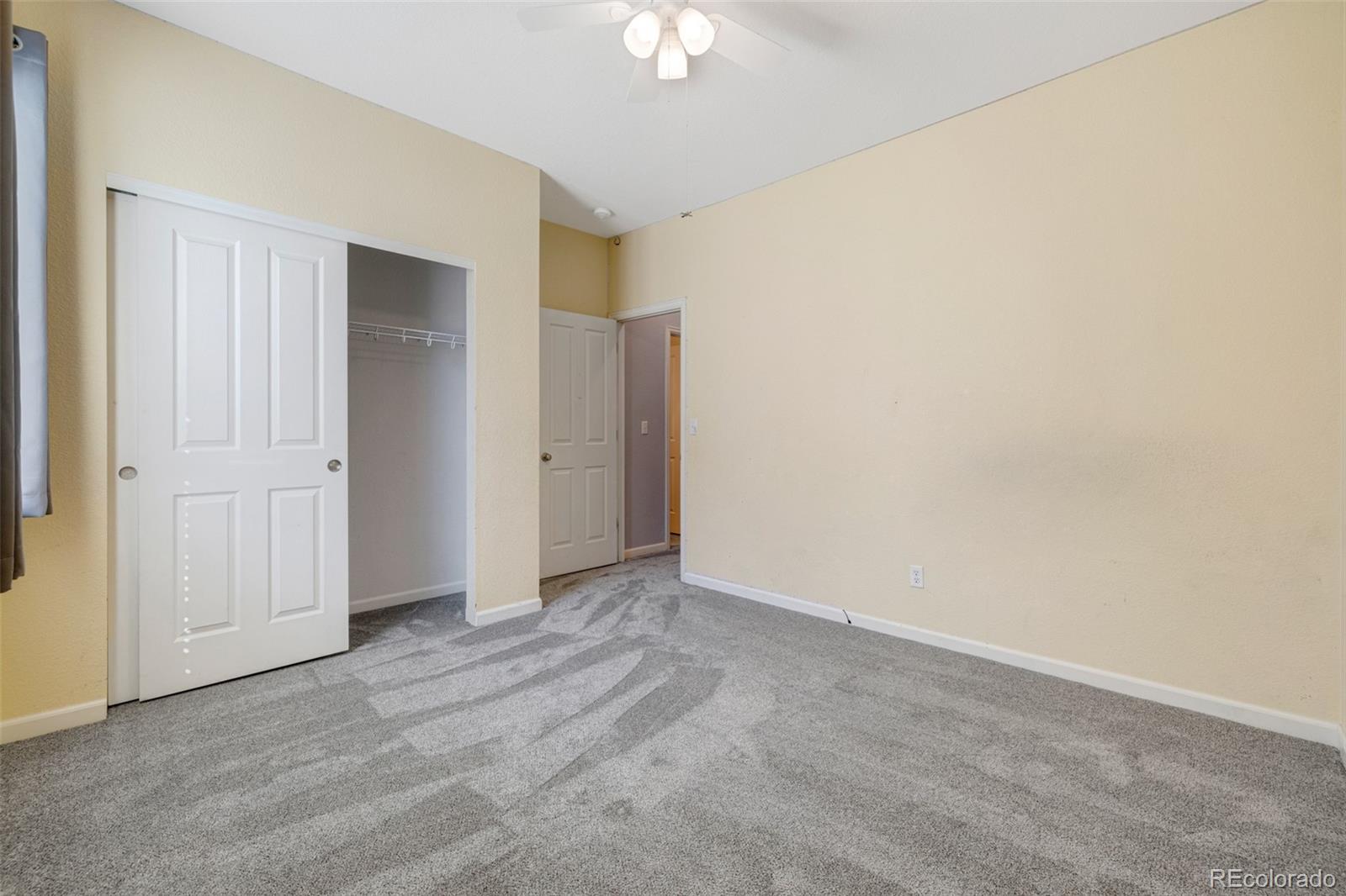 275 Gold Maple Street