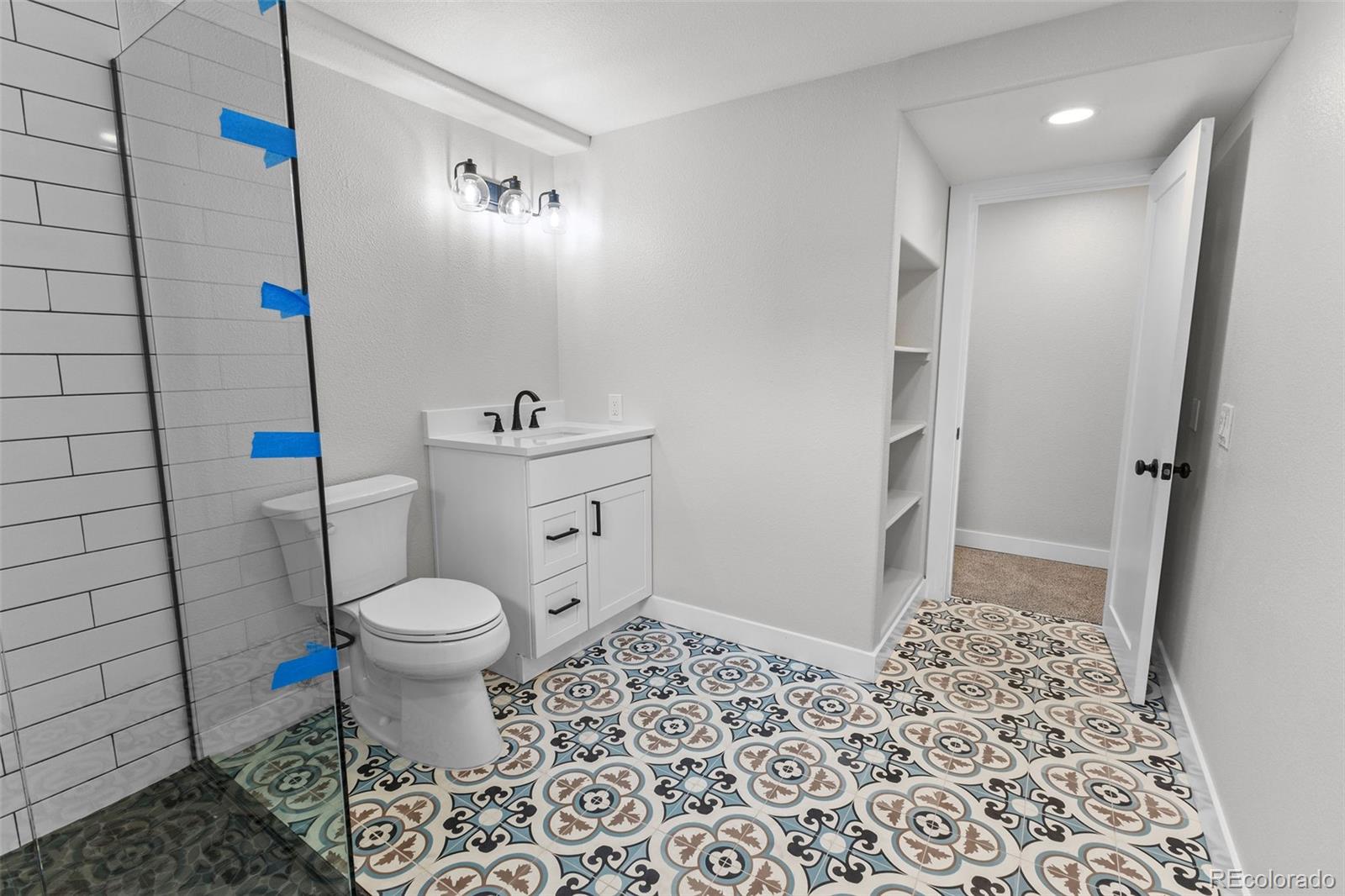 1100 S Quitman Street