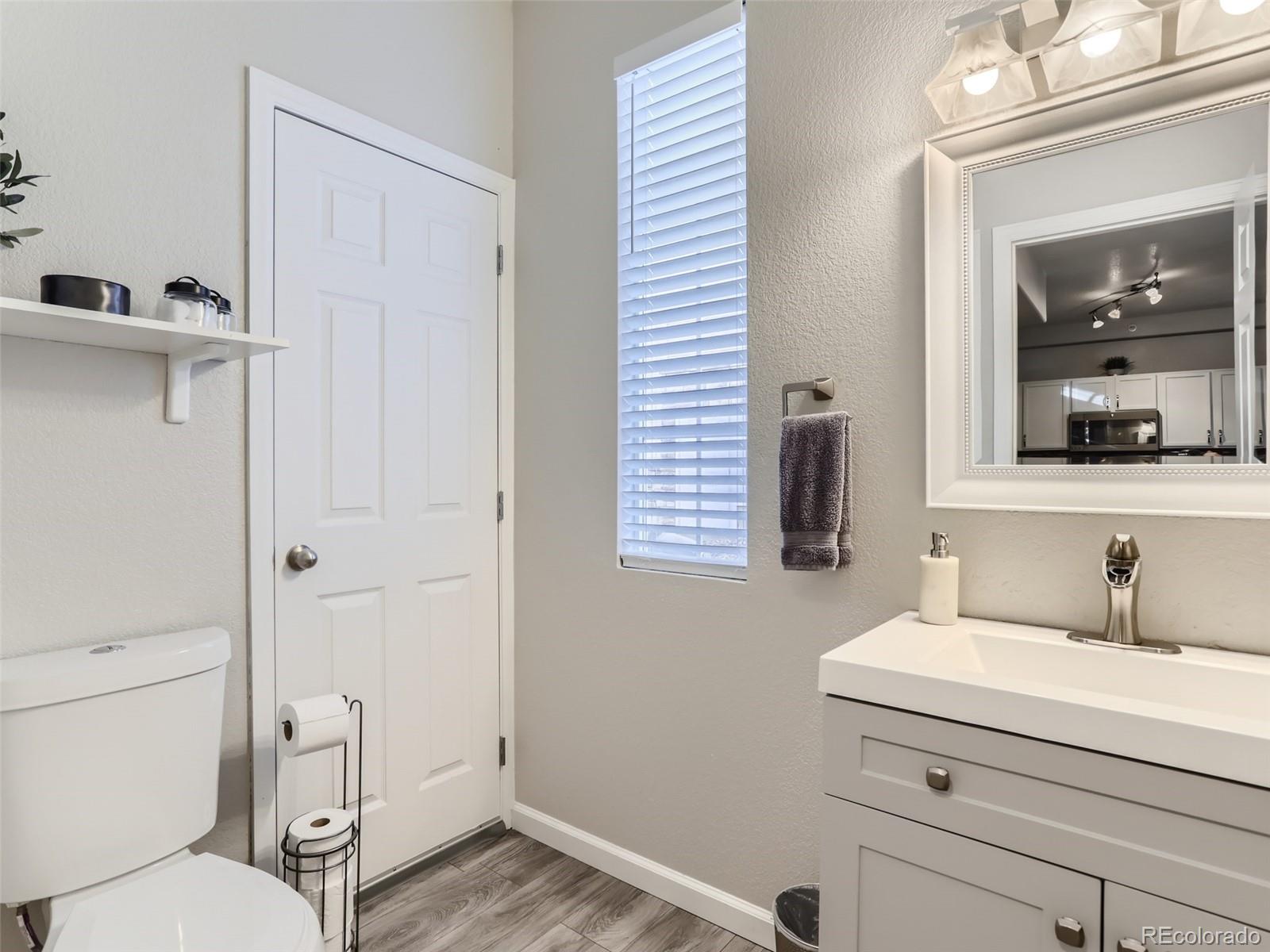 9758 Laredo Street Unit: 33E