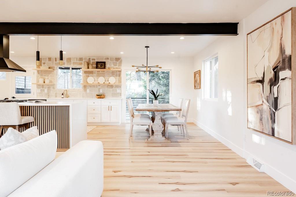 5200 W Ontario Avenue