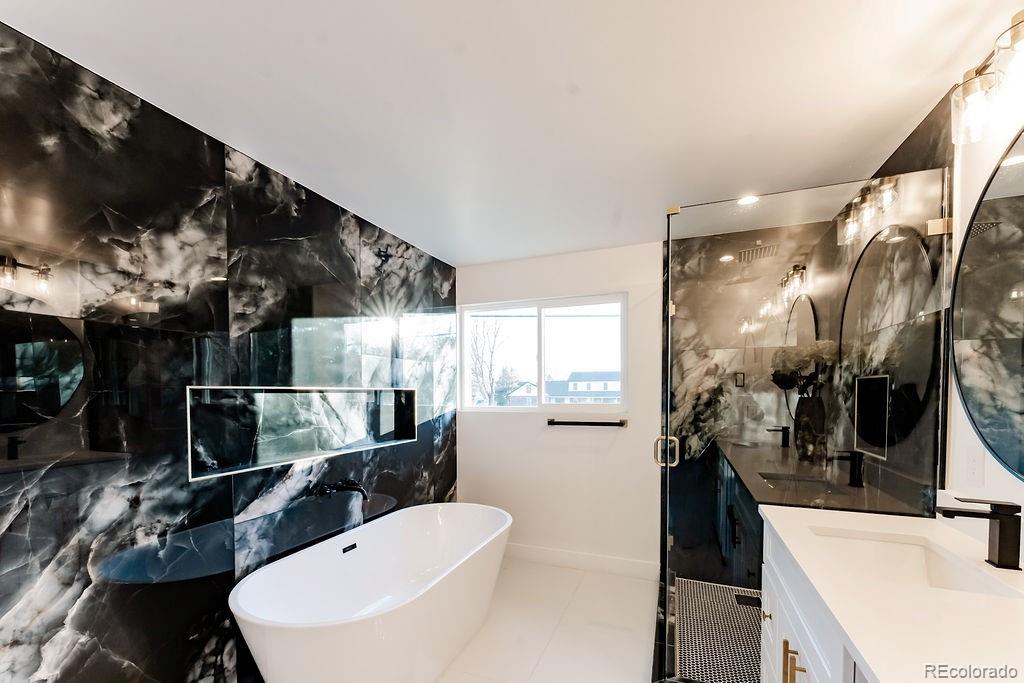 5200 W Ontario Avenue