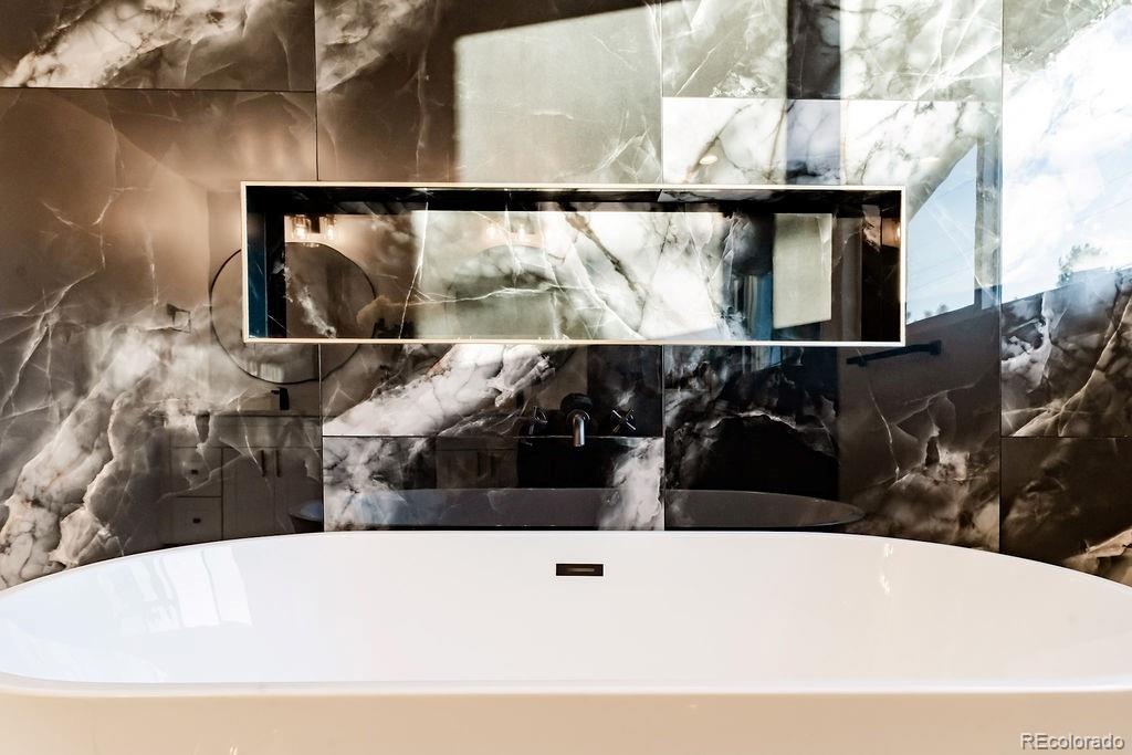 5200 W Ontario Avenue