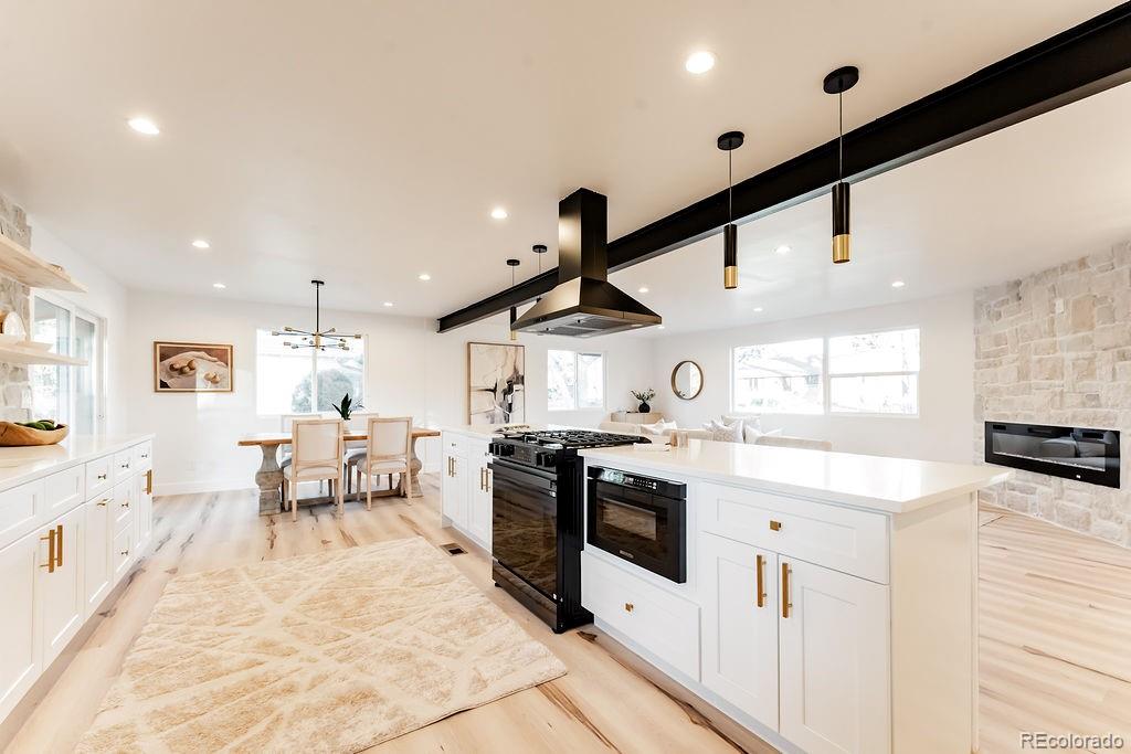 5200 W Ontario Avenue