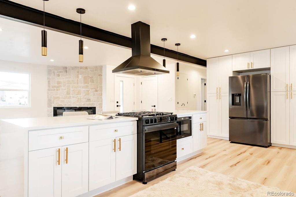 5200 W Ontario Avenue