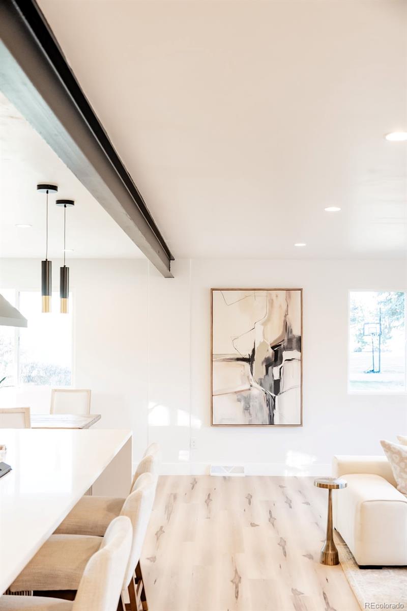 5200 W Ontario Avenue