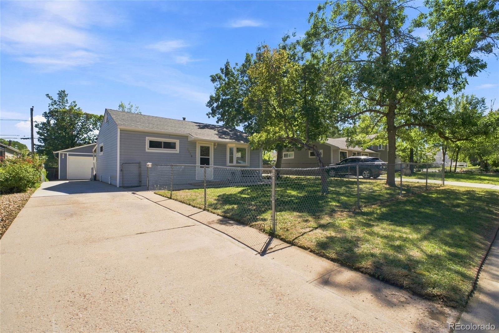 2660 S Knox Court