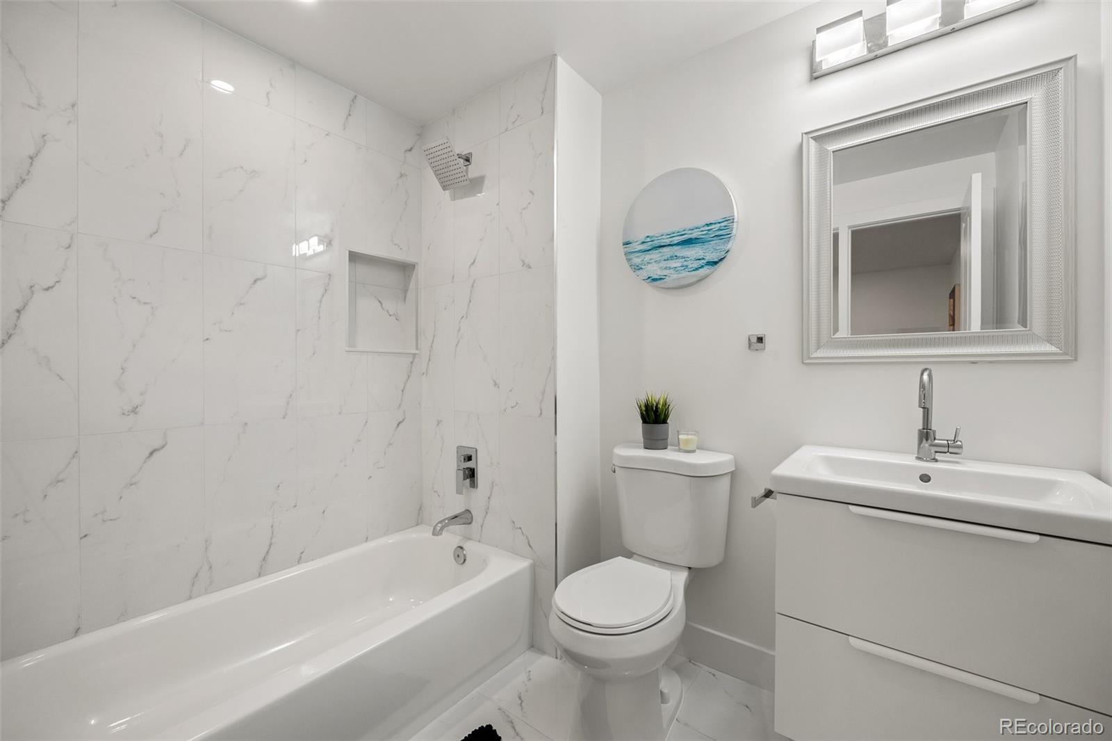 3145 S Beeler Street