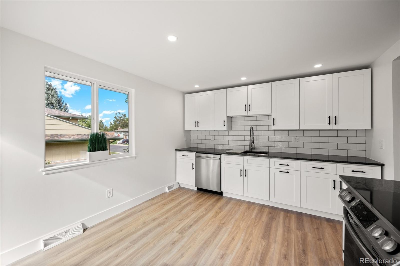 3145 S Beeler Street