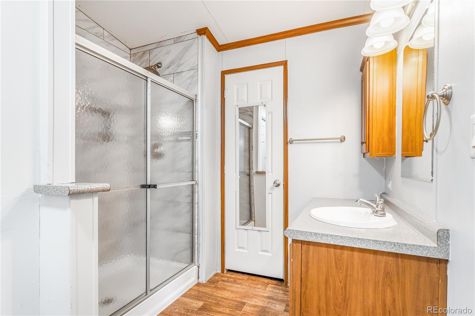 1500 W Thornton Pkwy