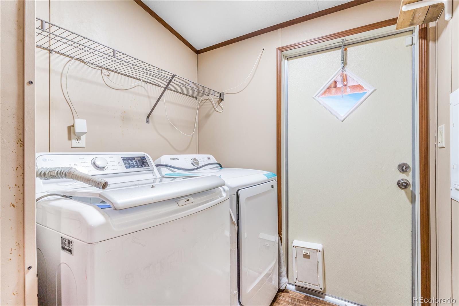 1500 W Thornton Pkwy