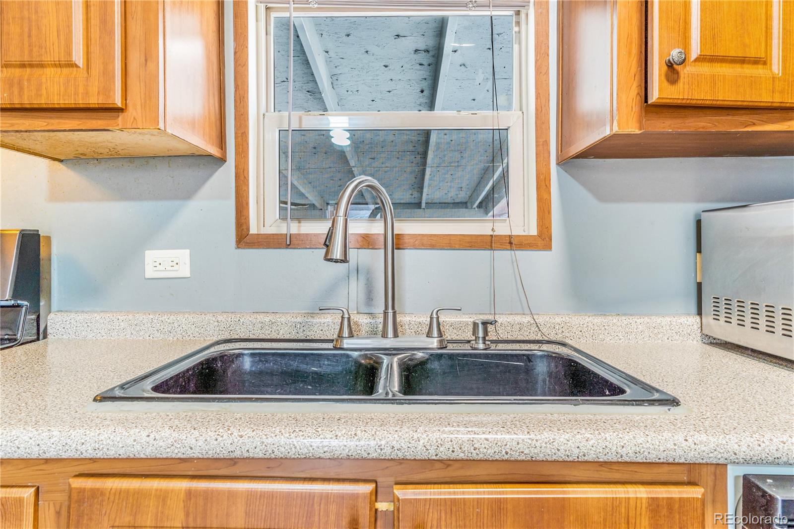 1500 W Thornton Pkwy