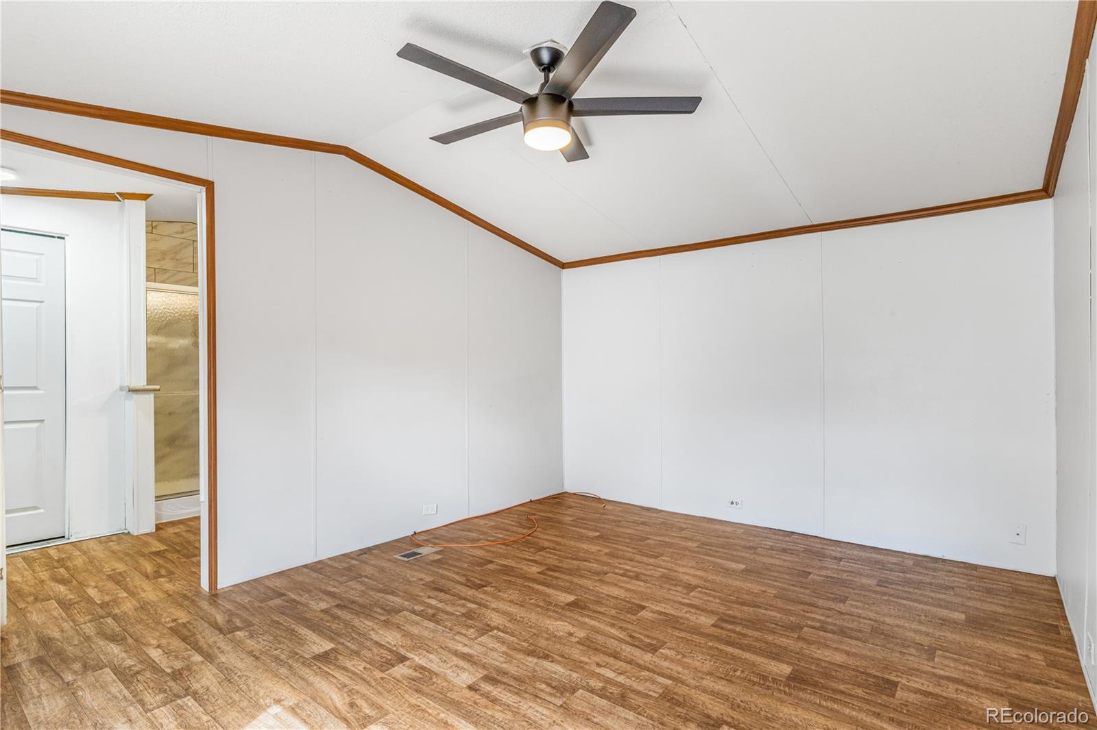 1500 W Thornton Pkwy