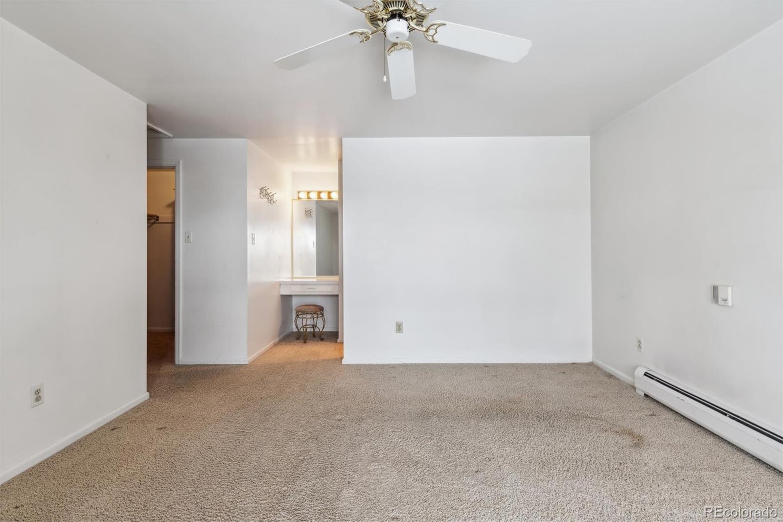 2663 S Sheridan Court