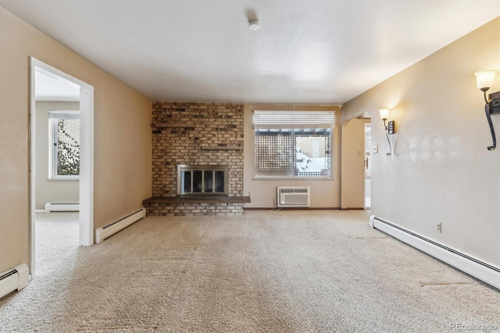 2663 S Sheridan Court