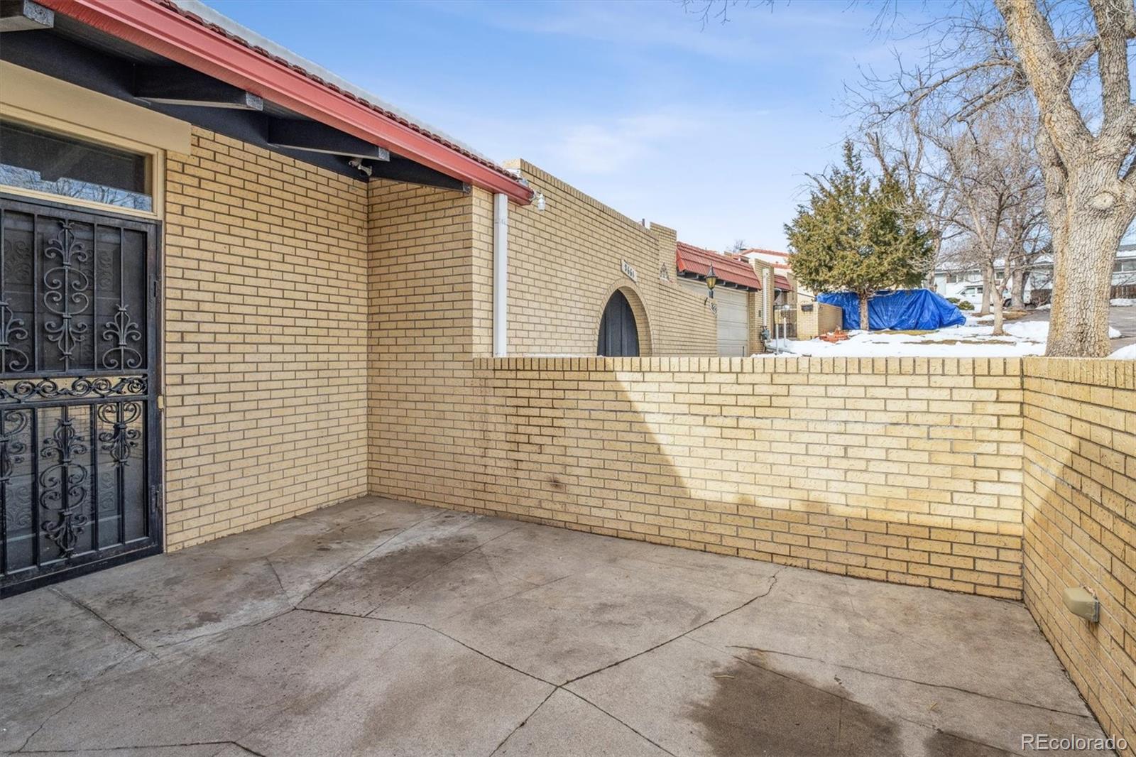 2663 S Sheridan Court