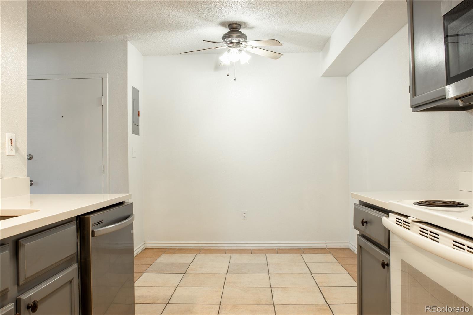 1075 S Elkhart Way Unit: 102