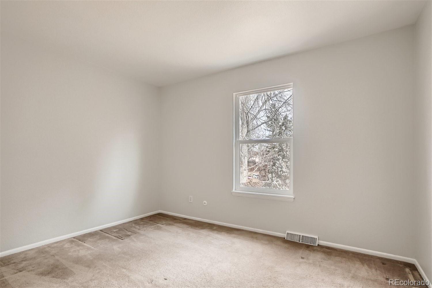 1736 Glenwood Drive