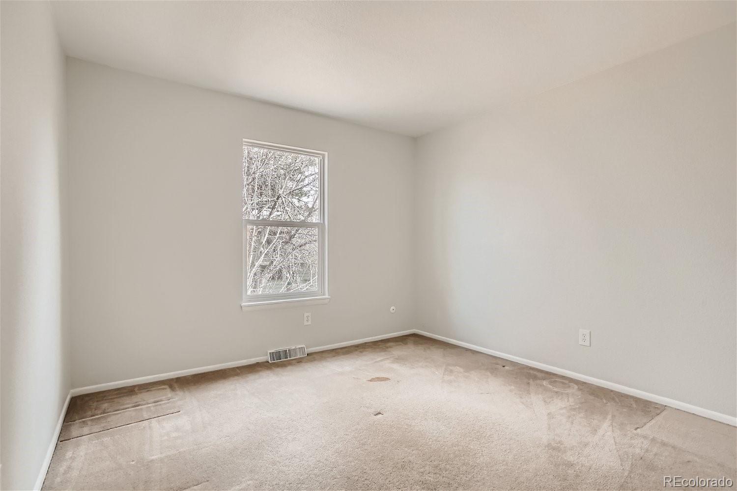 1736 Glenwood Drive