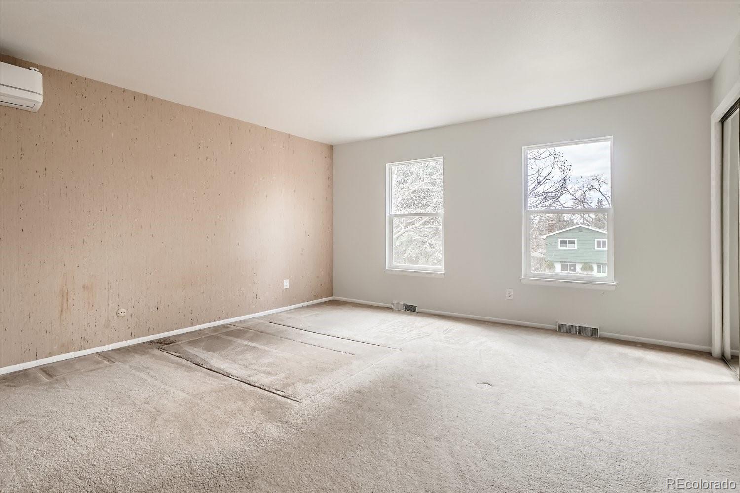 1736 Glenwood Drive
