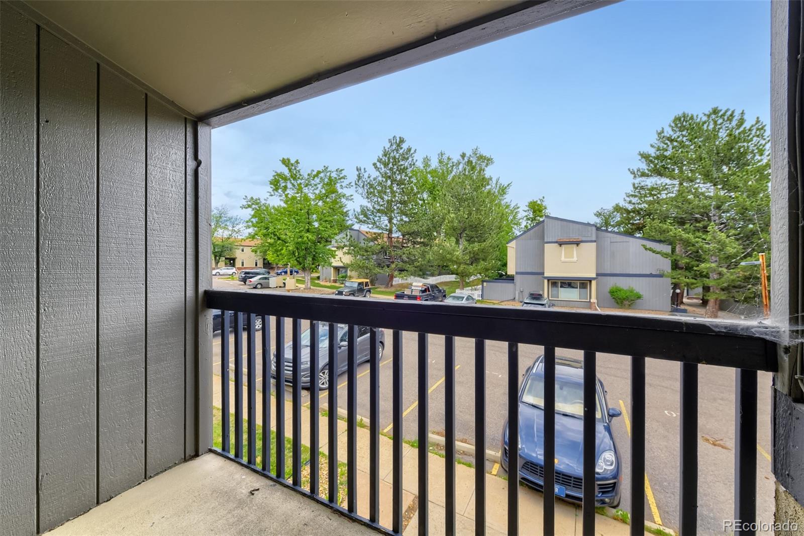 790 W Moorhead Circle