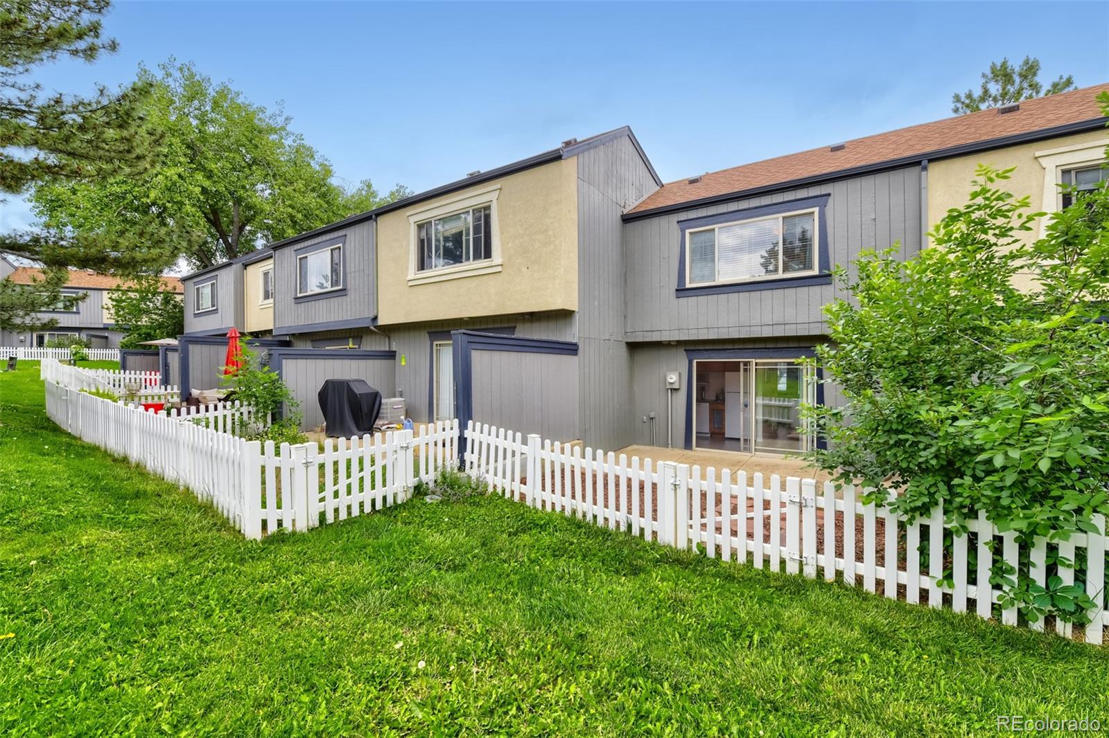 790 W Moorhead Circle