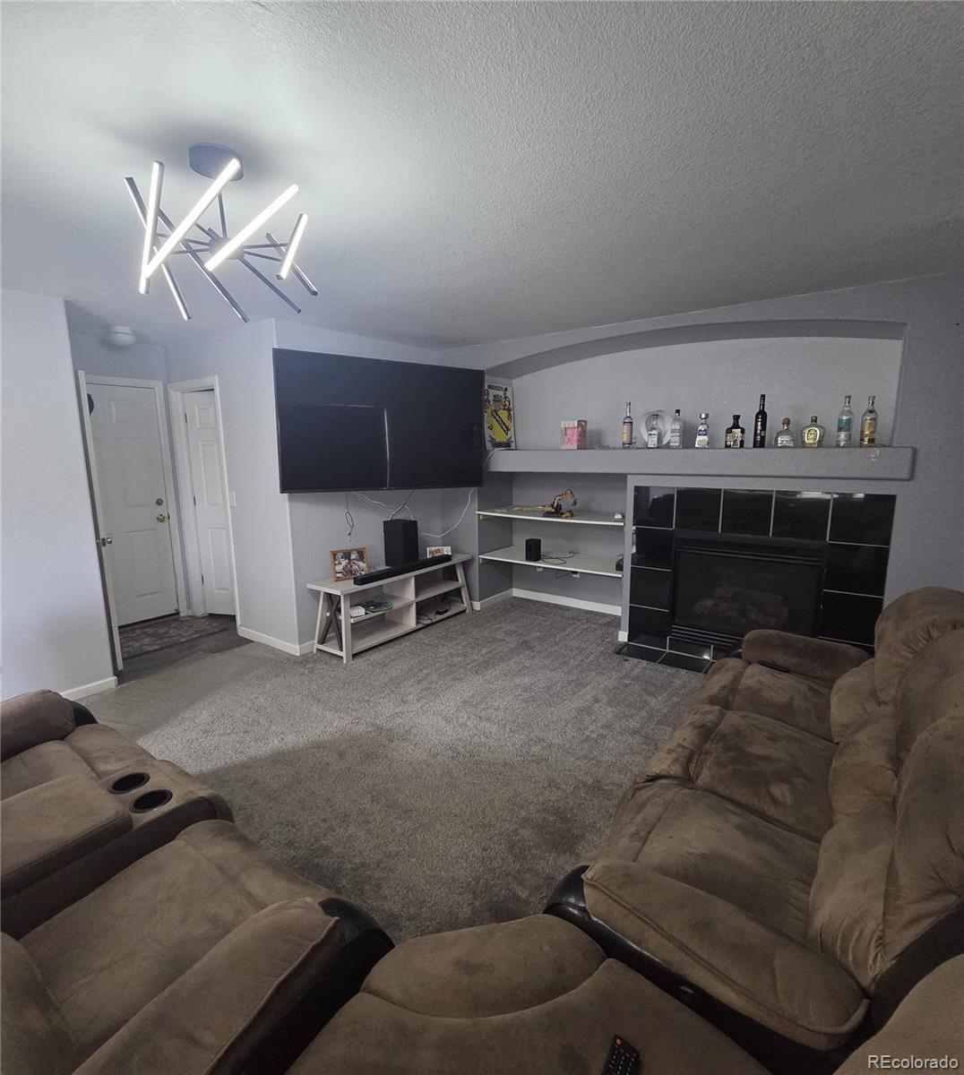 15744 E 107th Place