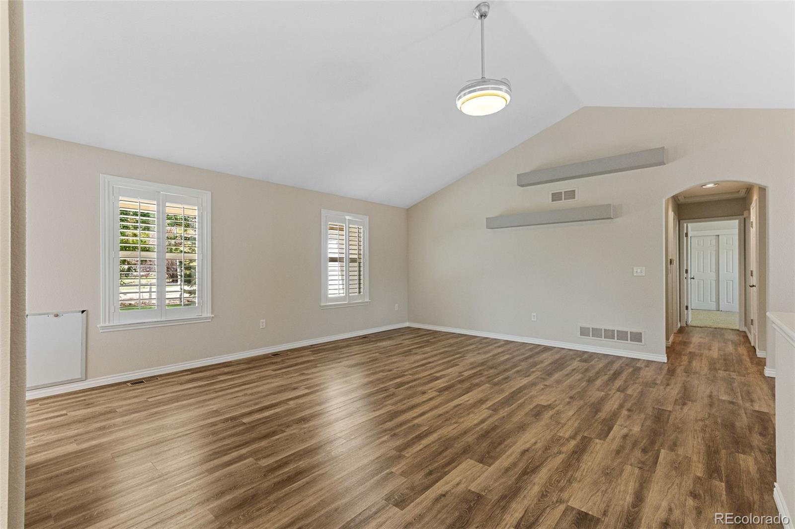 10661 E 152nd Avenue