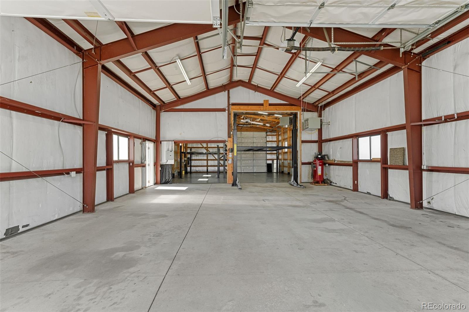 10661 E 152nd Avenue