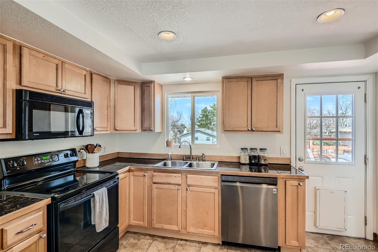 10614 Tancred Street