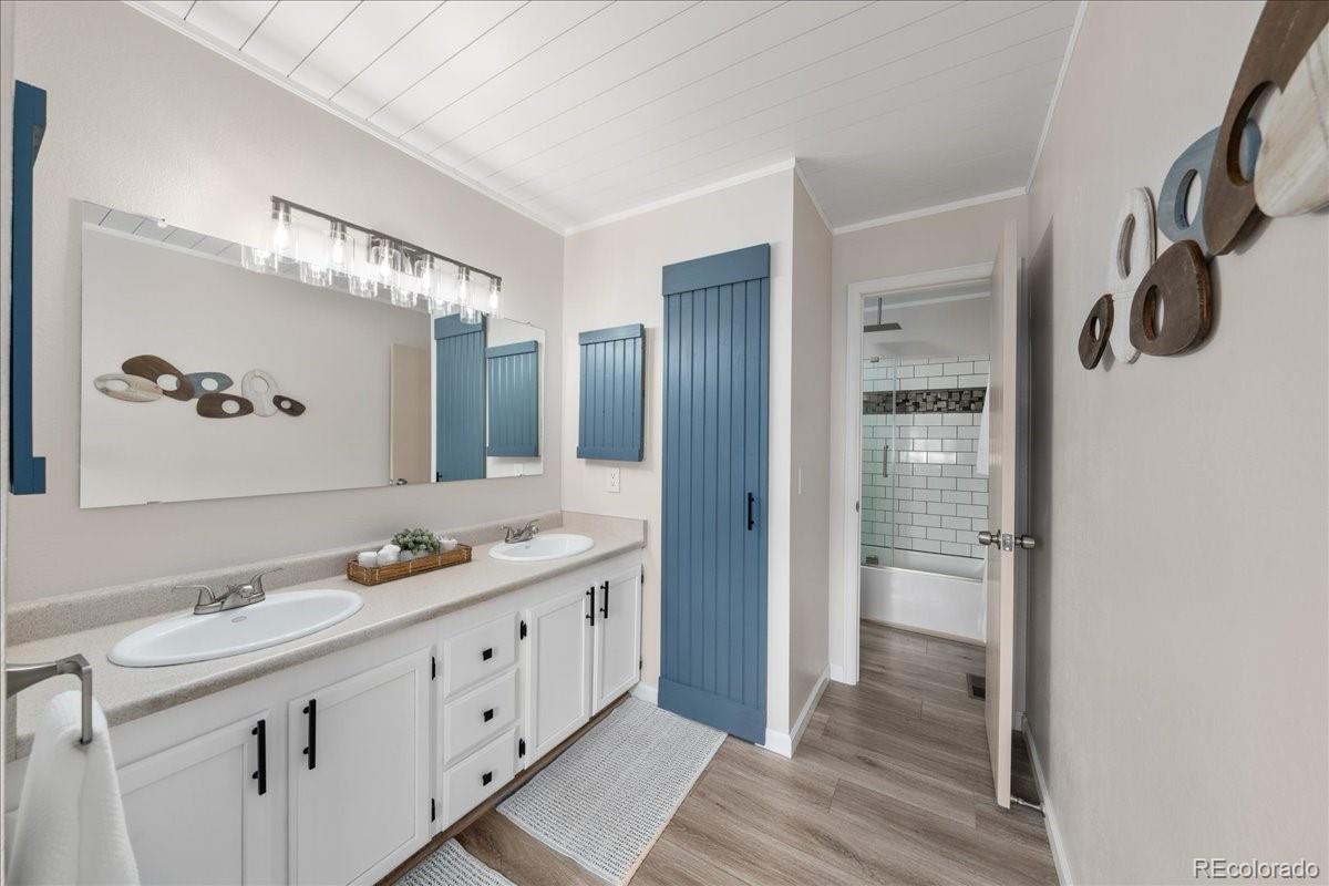 9655 W Bellwood Place