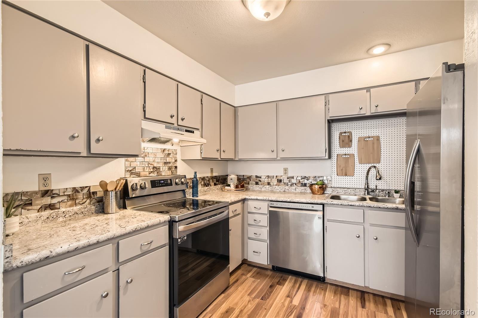 7907 York Street Unit: 3