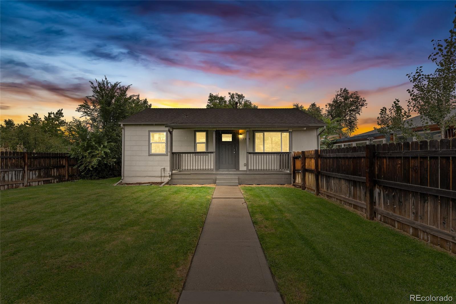 1395 W Exposition Avenue
