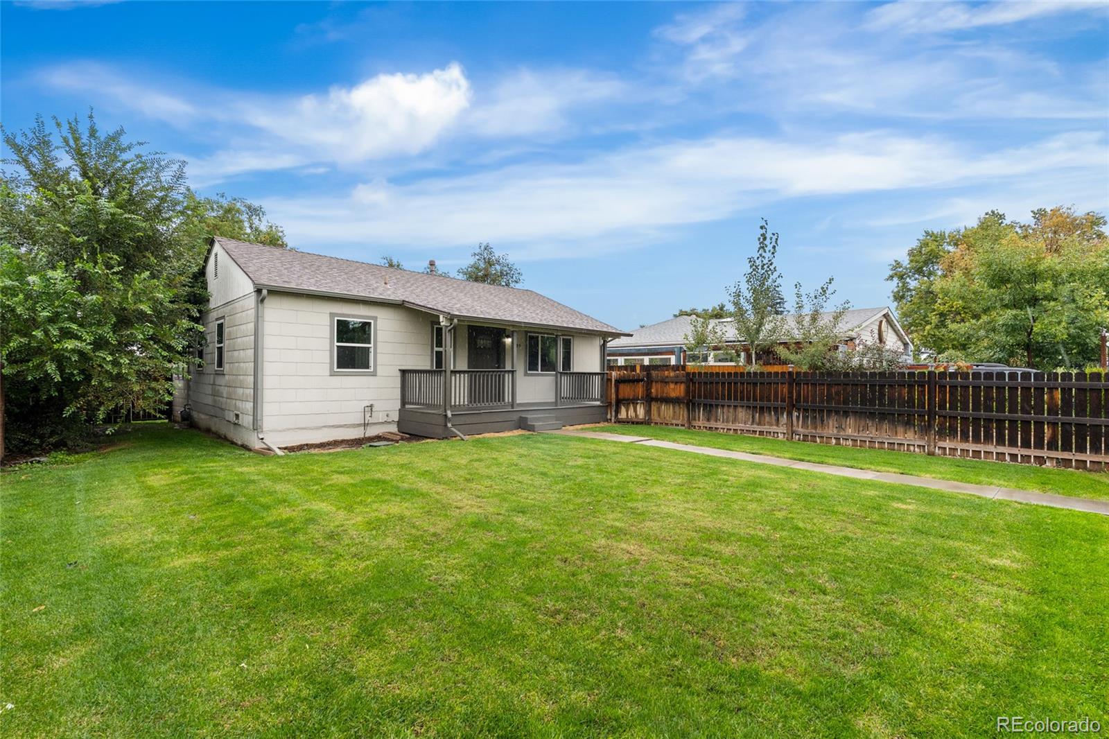 1395 W Exposition Avenue