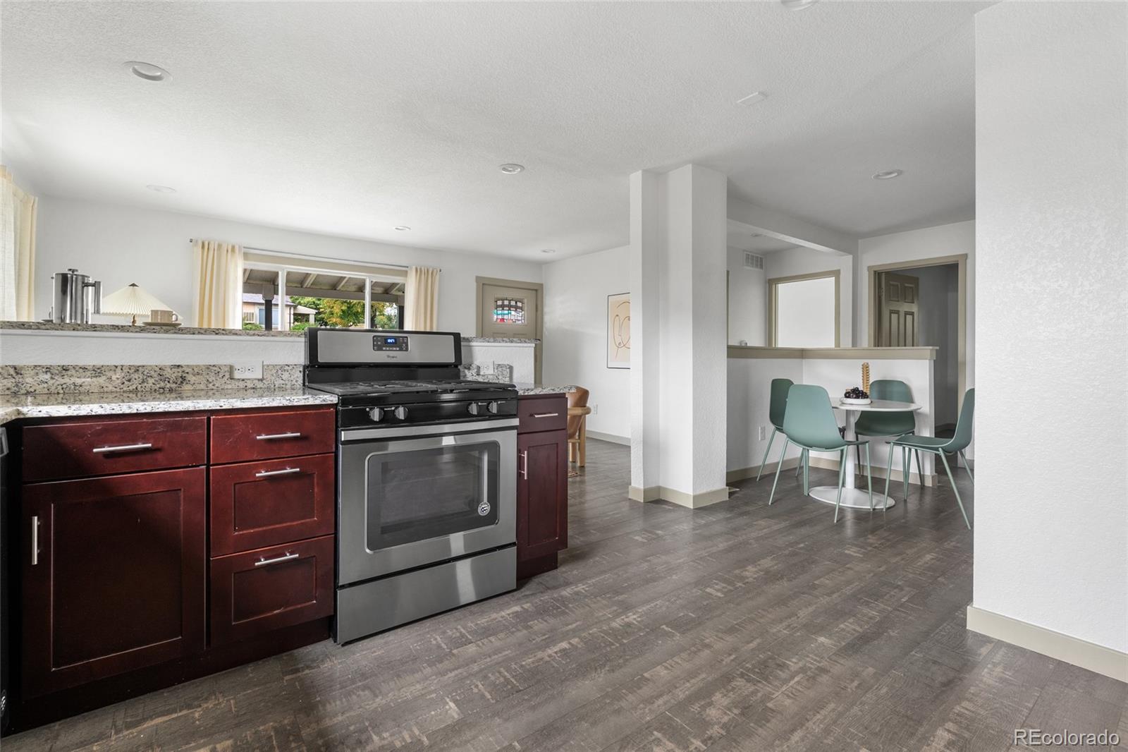 1395 W Exposition Avenue
