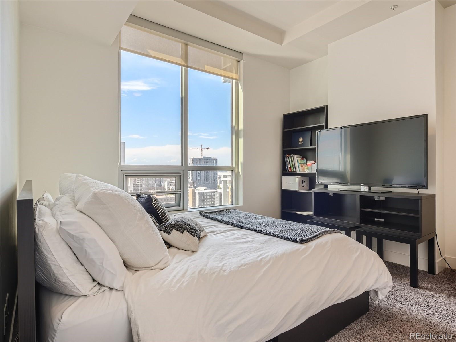 2001 Lincoln Street Unit: 1412