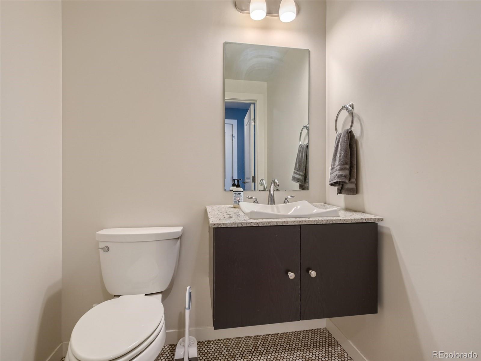 2001 Lincoln Street Unit: 1412