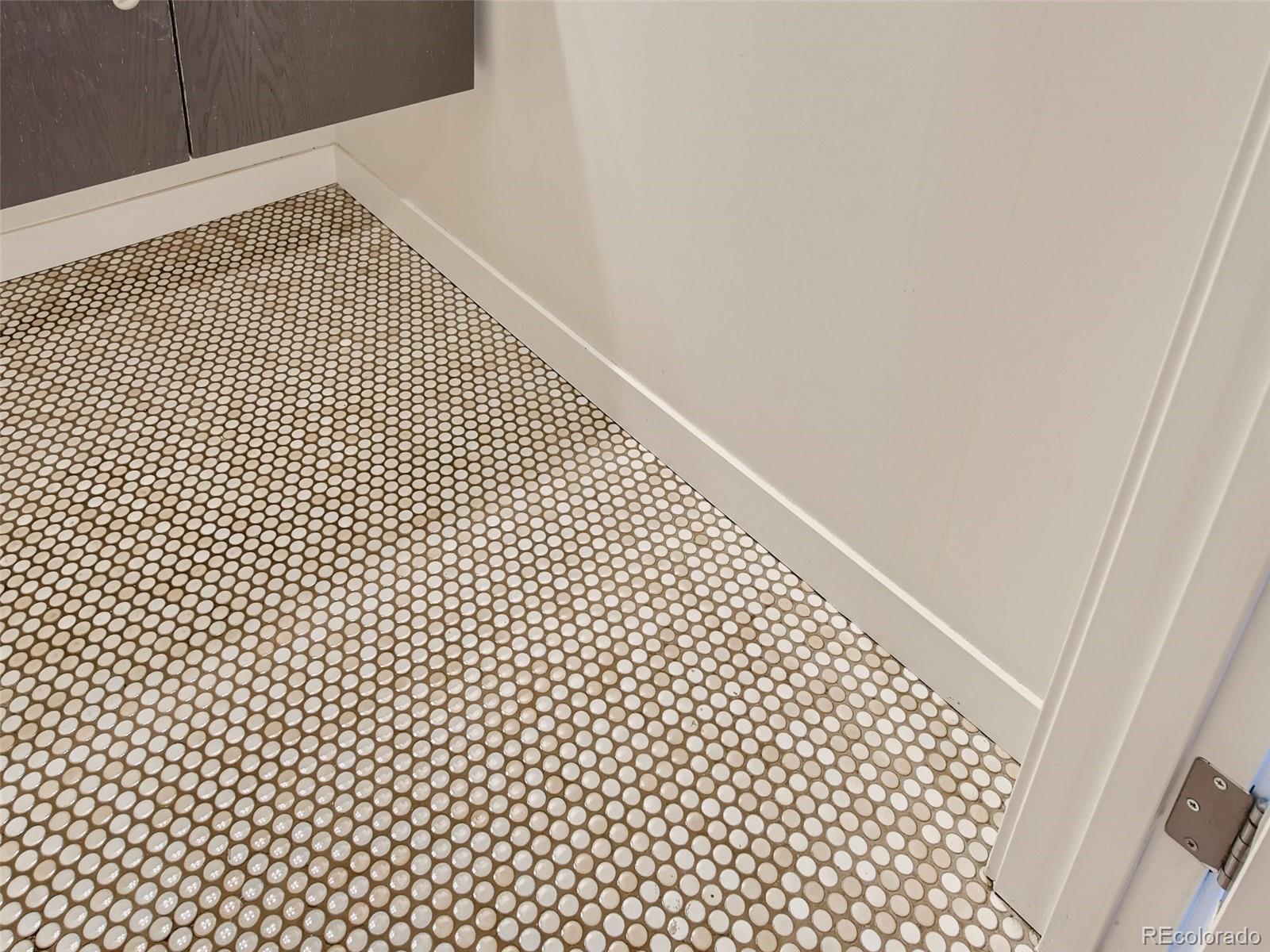 2001 Lincoln Street Unit: 1412