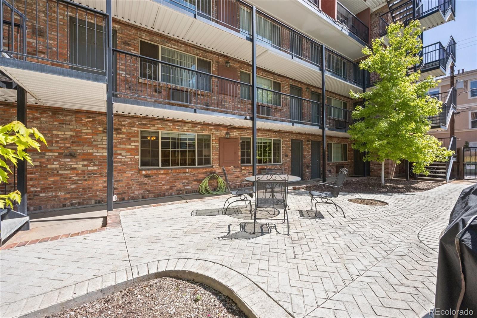 30 N Emerson Street Unit: 102