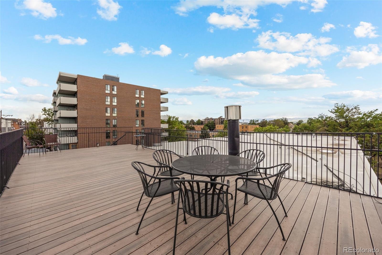 30 N Emerson Street Unit: 102