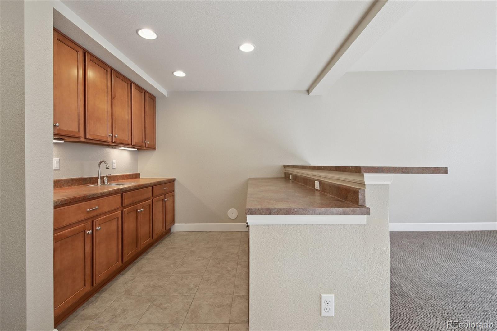 16530 W 86th Place Unit: B