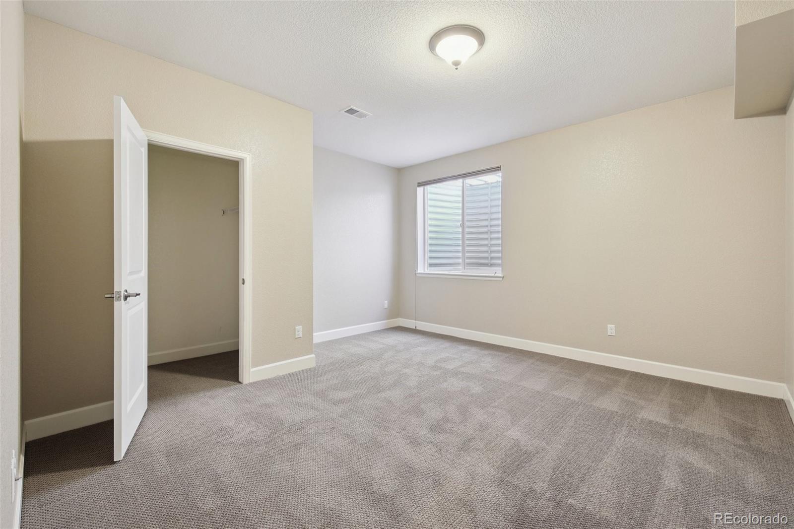 16530 W 86th Place Unit: B