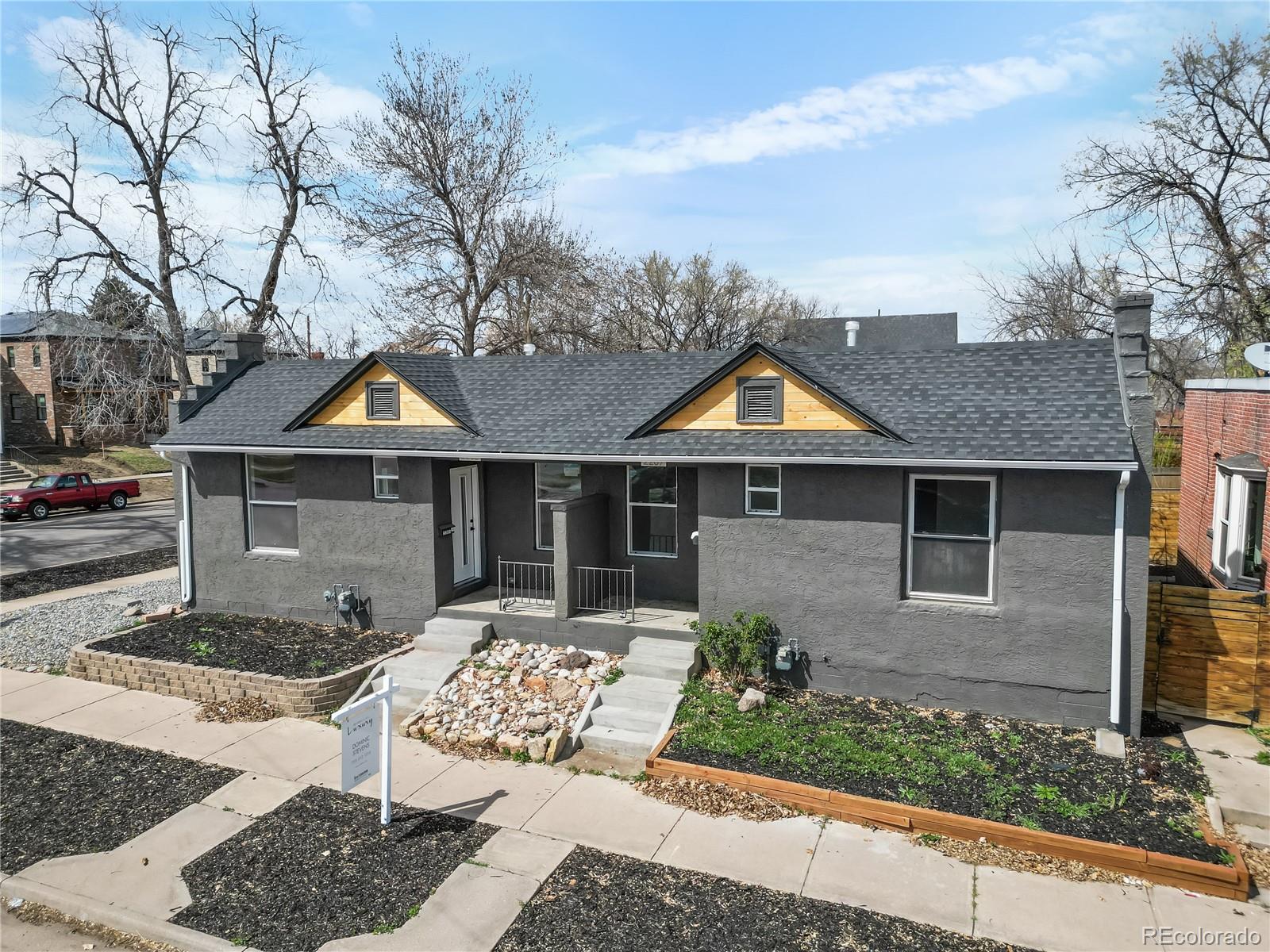 2207 E 25th