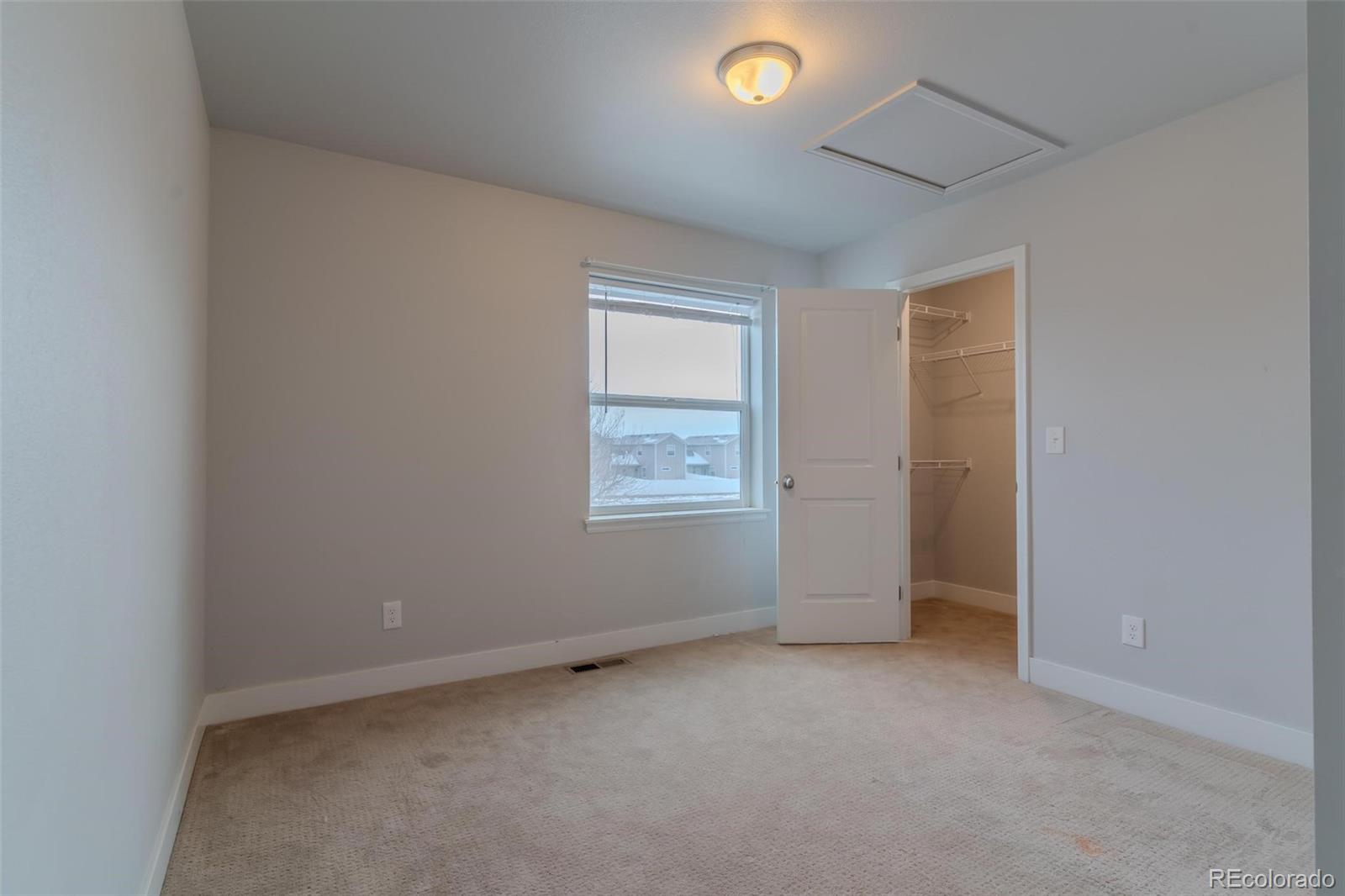 7775 5th Street Unit: 4