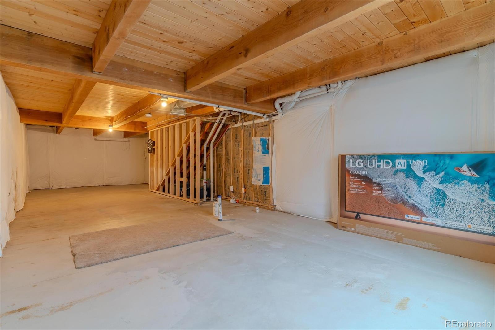 7775 5th Street Unit: 4